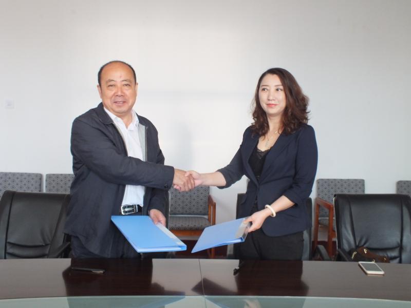 伊春职业学院与加美特公司初步达成联合办学意向 伊春职业学院与加美特公司初步达成联合办学意向