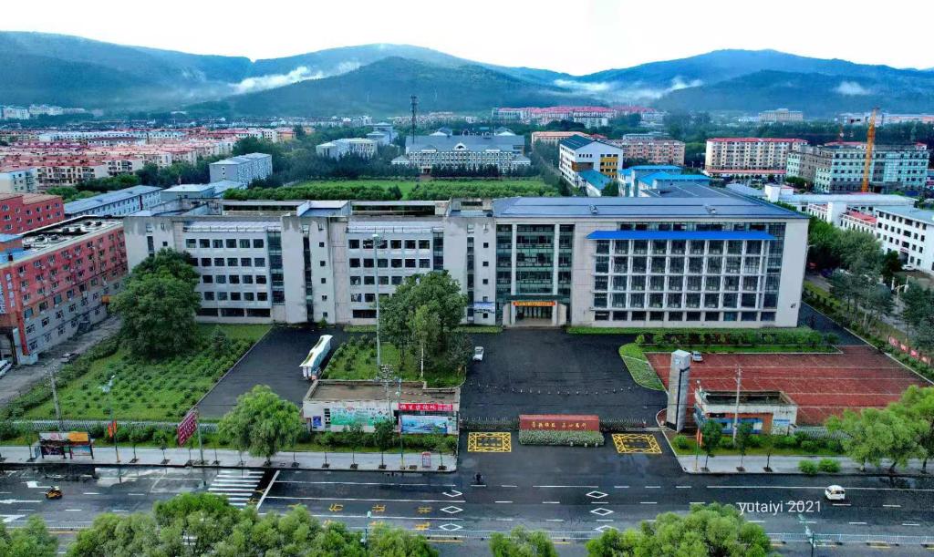 校园风光-伊春职业学院 - 伊春职业学院 黑龙江大学伊春分校 打造林区