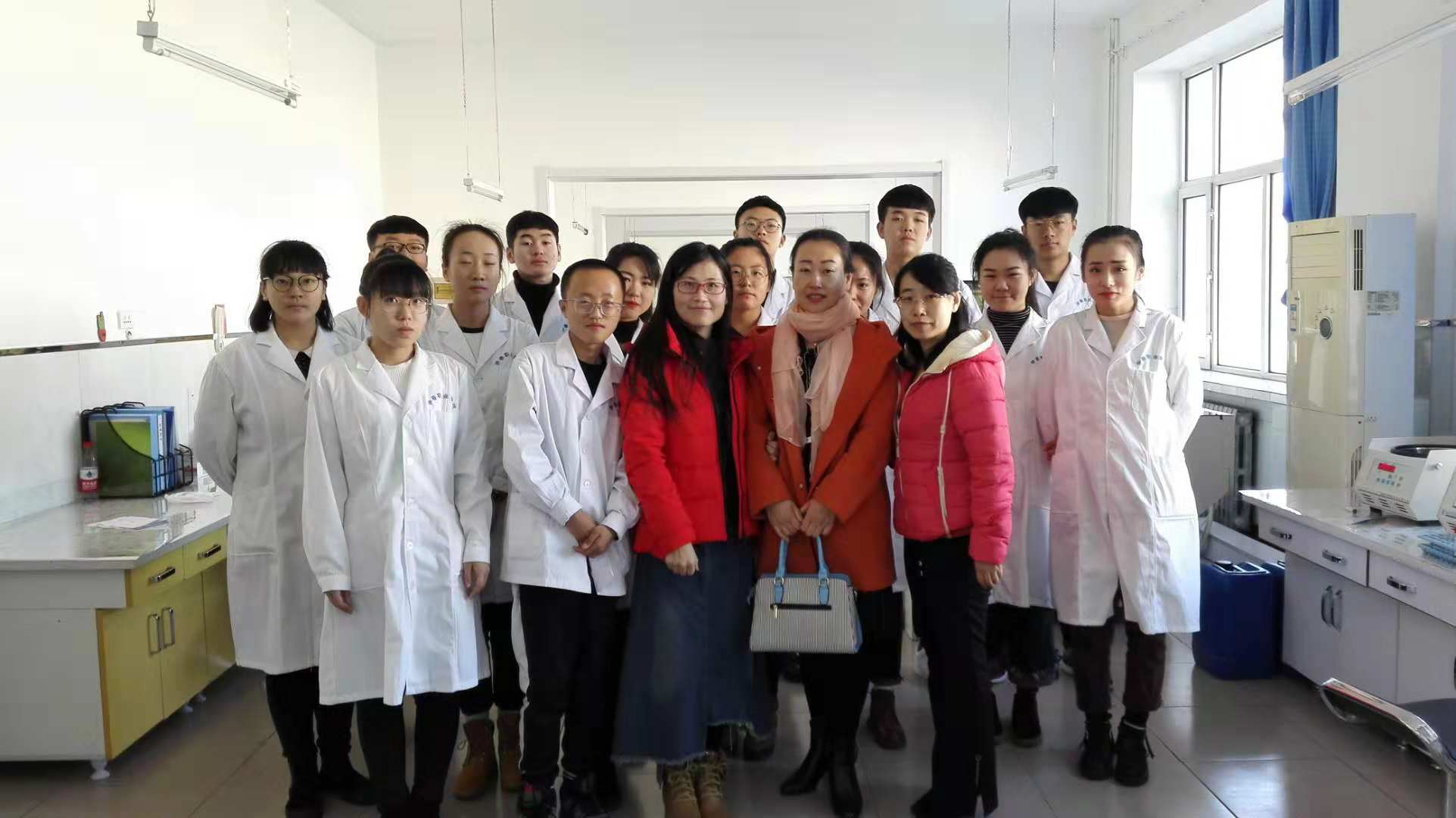 医学技术学院学生课间见习情况 医学技术学院学生课间见习情况